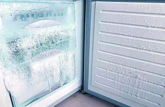 冰箱保鲜为什么有水 冰箱保鲜有水解决方法