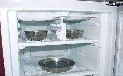冰箱冷藏室结冰怎么回事 