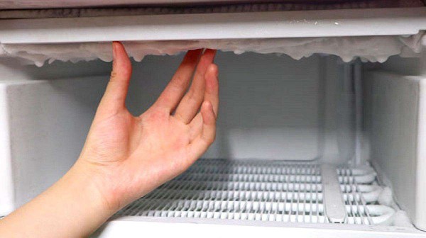 冰箱冷藏室结冰解决方法