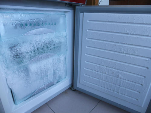 冰箱回气管滴水处理方法介绍