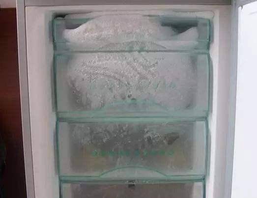 冰箱结霜