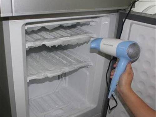 冰箱门关不严没吸力怎么办？