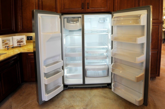 tcl电冰箱不制冷的原因是什么   冰箱不制冷应该如何解决