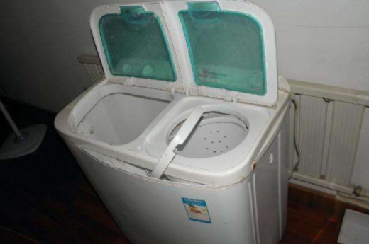 全自动洗衣机怎么清洗最干净 全自动洗衣机清洗方法