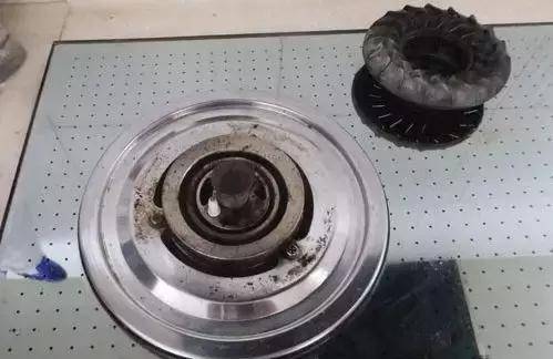集成灶油烟如何清洗  集成灶的清洗方法