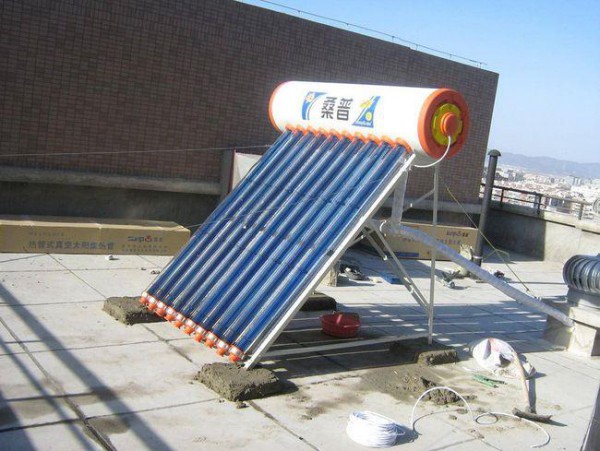 太阳能热水器也需要清洗  太阳能热水器的清洗方法