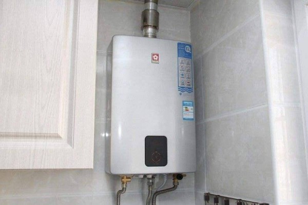 电热水器水管怎么修  电热水器水管故障维修方法