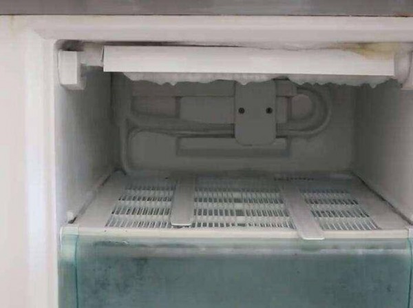 冰箱内漏怎么处理 冰箱内漏处理窍门