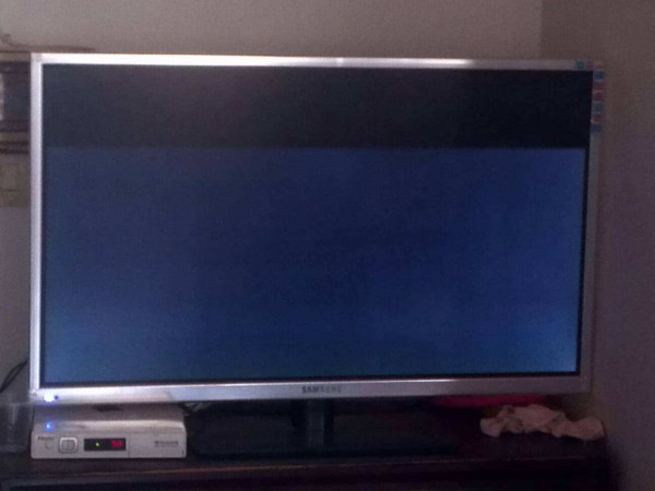 飞利浦电视开机后黑屏的原因  飞利浦电视开机后黑屏不显示怎么修