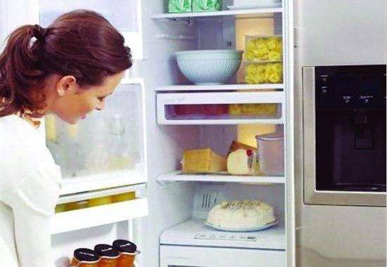 怎么去除冰箱异味  冰箱异味去除的方法